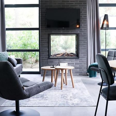 Delightful Luxury 2-Bedroom Holiday Home In Nature Otterlo Exterior foto